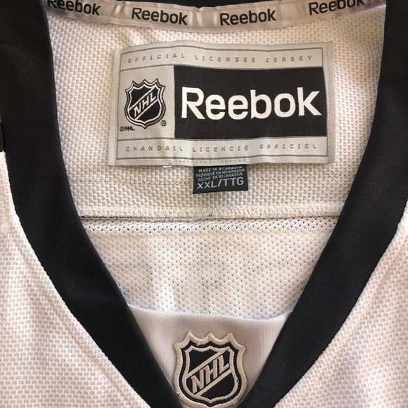 LA Kings Kopitar hockey shirt, never worn - Picture 3 of 4